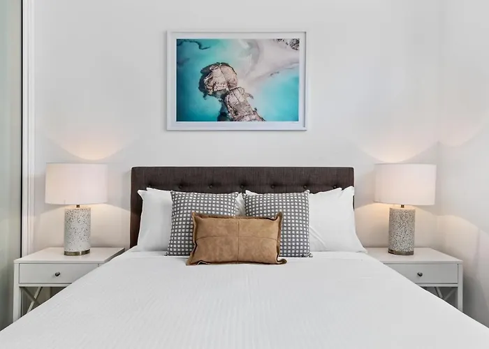 Azure Apartments By Urban Rest