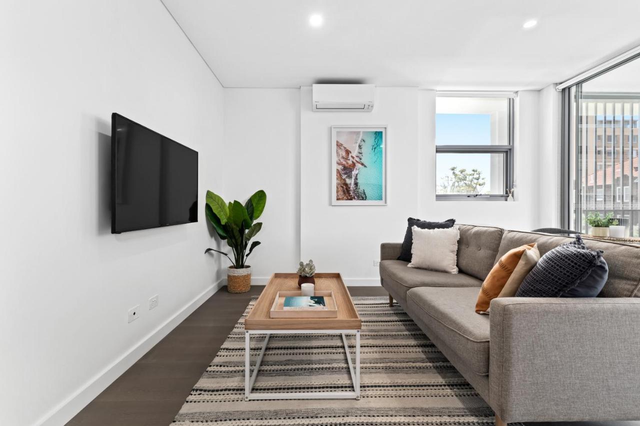Apartment Azure By Urban Rest Sydney